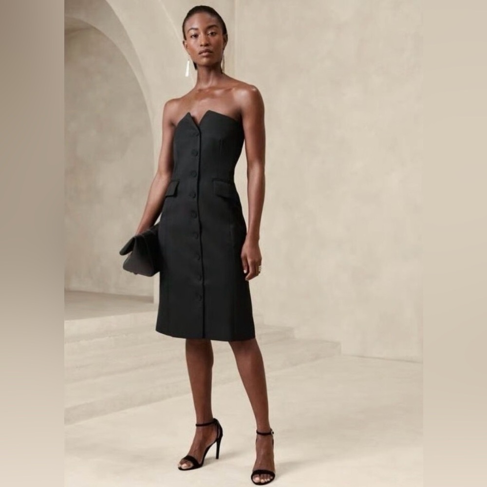 Banana Republic Strapless Sleeveless Black Tuxedo Dress